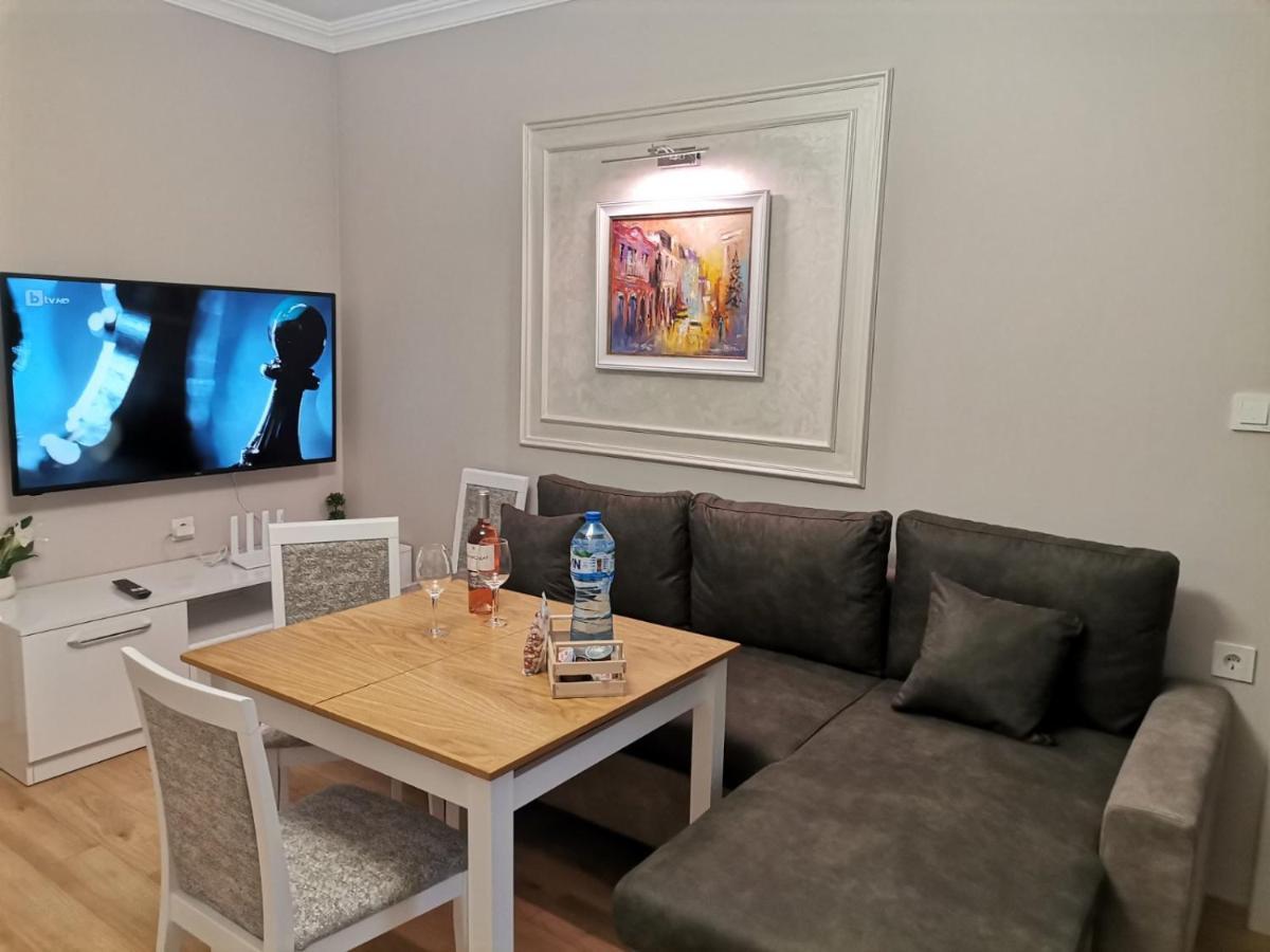 Family Boutique Residence-Free Parking Veliko Tarnovo Exterior photo